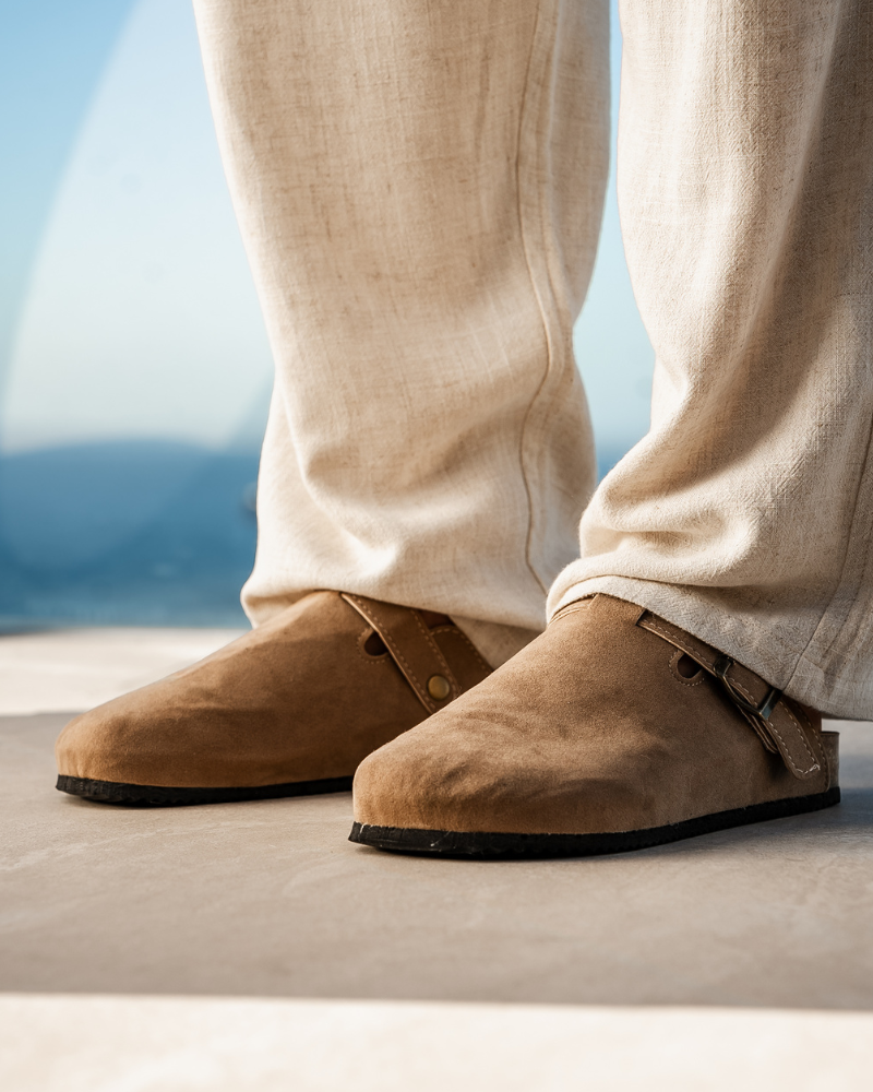 Sabot homme en daim à boucle | Élégance Décontractée