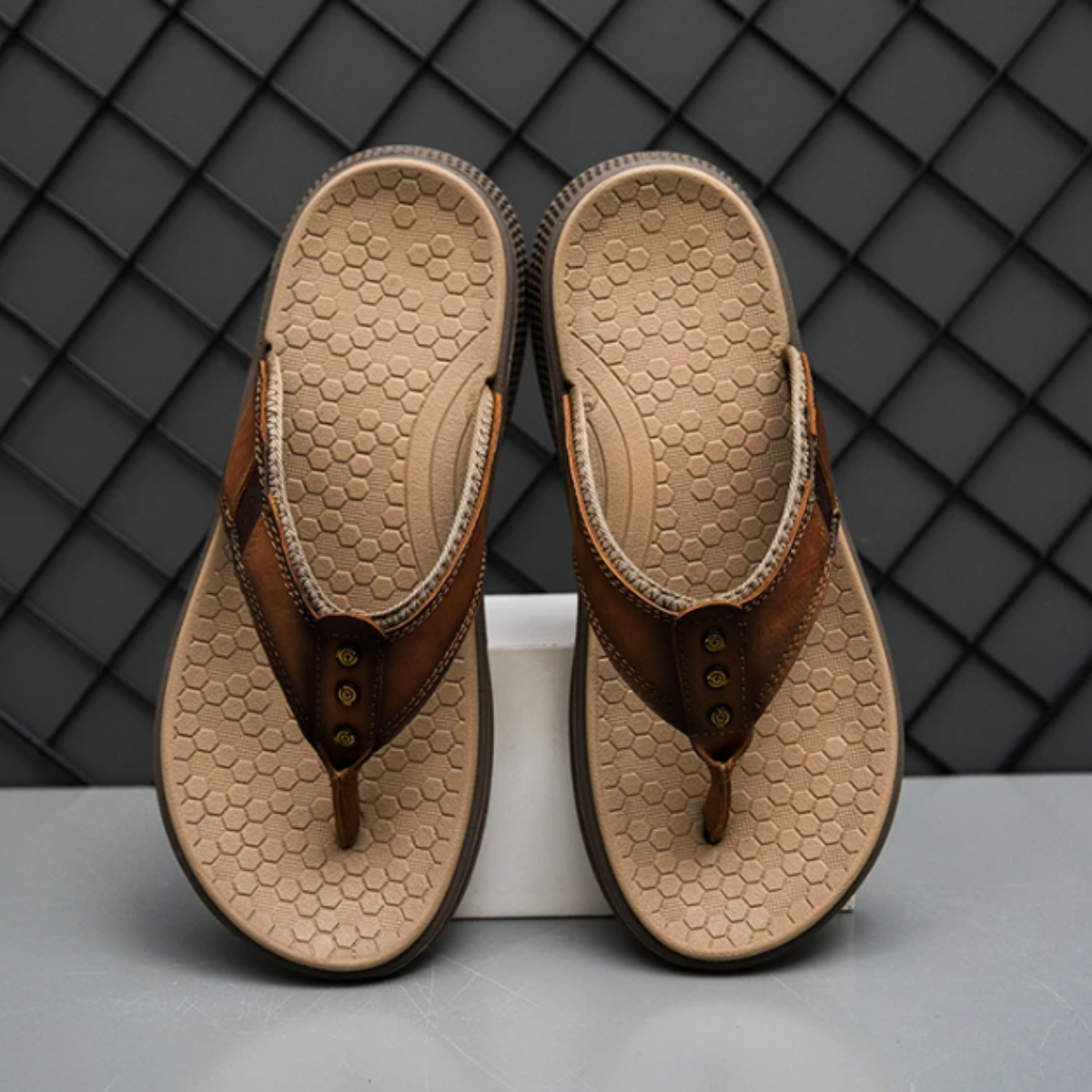 Tongs en Cuir Homme Soutien de Voûte | Confort & Style